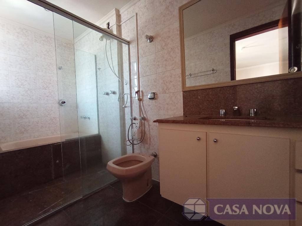 Venda, Apartamento, Centro, Divinopolis, Banho Suíte 01