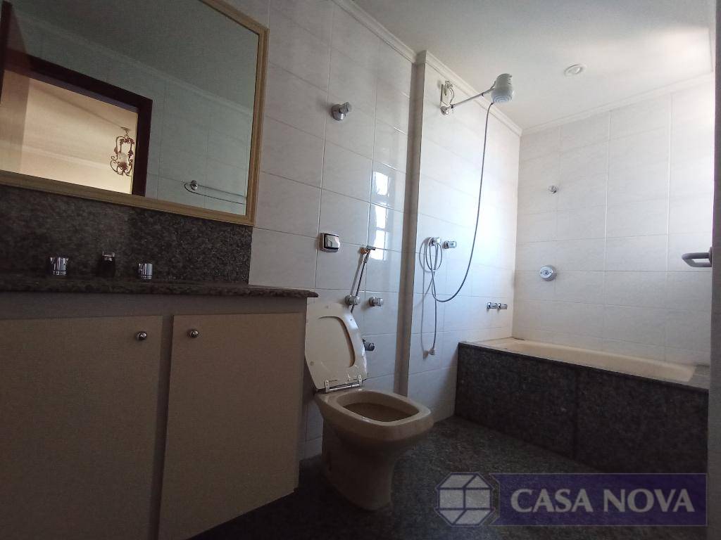 Venda, Apartamento, Centro, Divinopolis, Banho Suíte 03