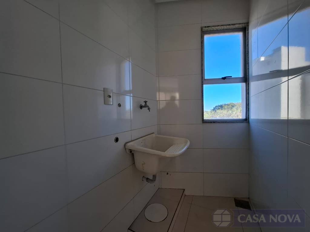 Venda, Apartamento, Sao Joao de Deus, Divinopolis, Area de Serviço 