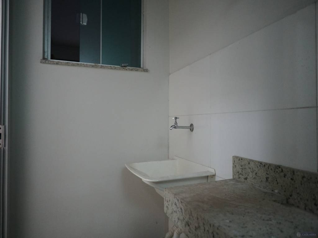 Venda, Apartamento, L. P. Pereira, Divinopolis, Area de Serviço